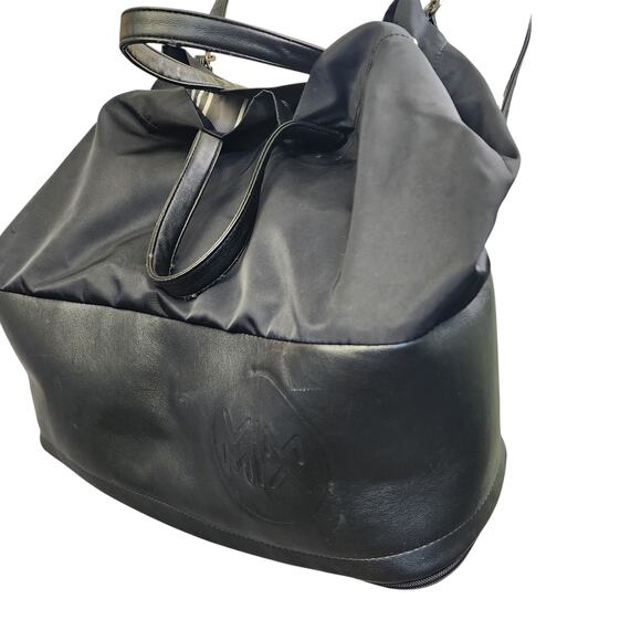 Vimmia Active Convertible Backpack Tote Bag Black Travel Zip Bottom Faux Leather - Picture 3 of 16